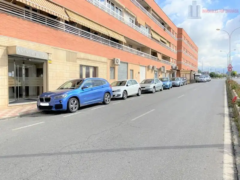 Aparcament de Local en venda en Albolote