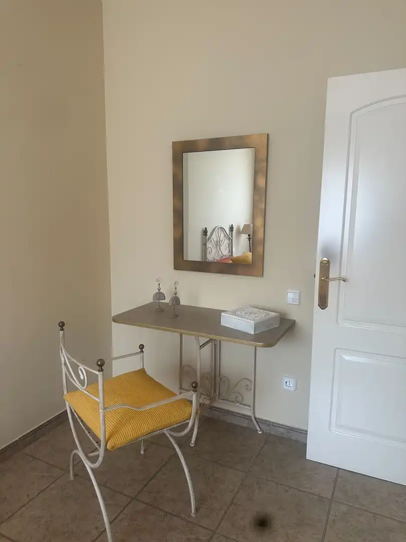 Habitación de Casa o chalet en venta en Montornès del Vallès con Aire acondicionado, Calefacción y Jardín privado