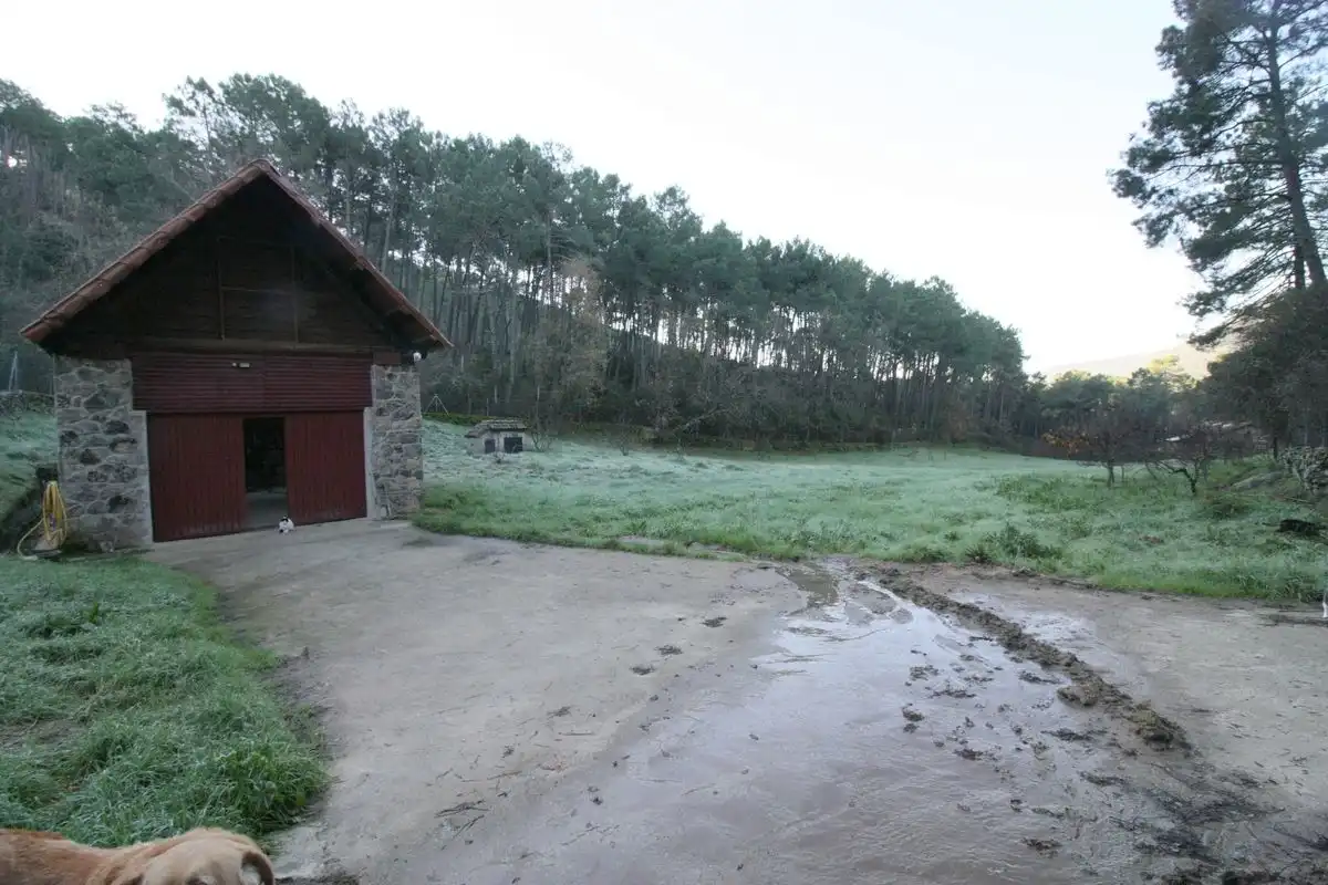 Finca rústica en venda en Santa Cruz del Valle amb Internet