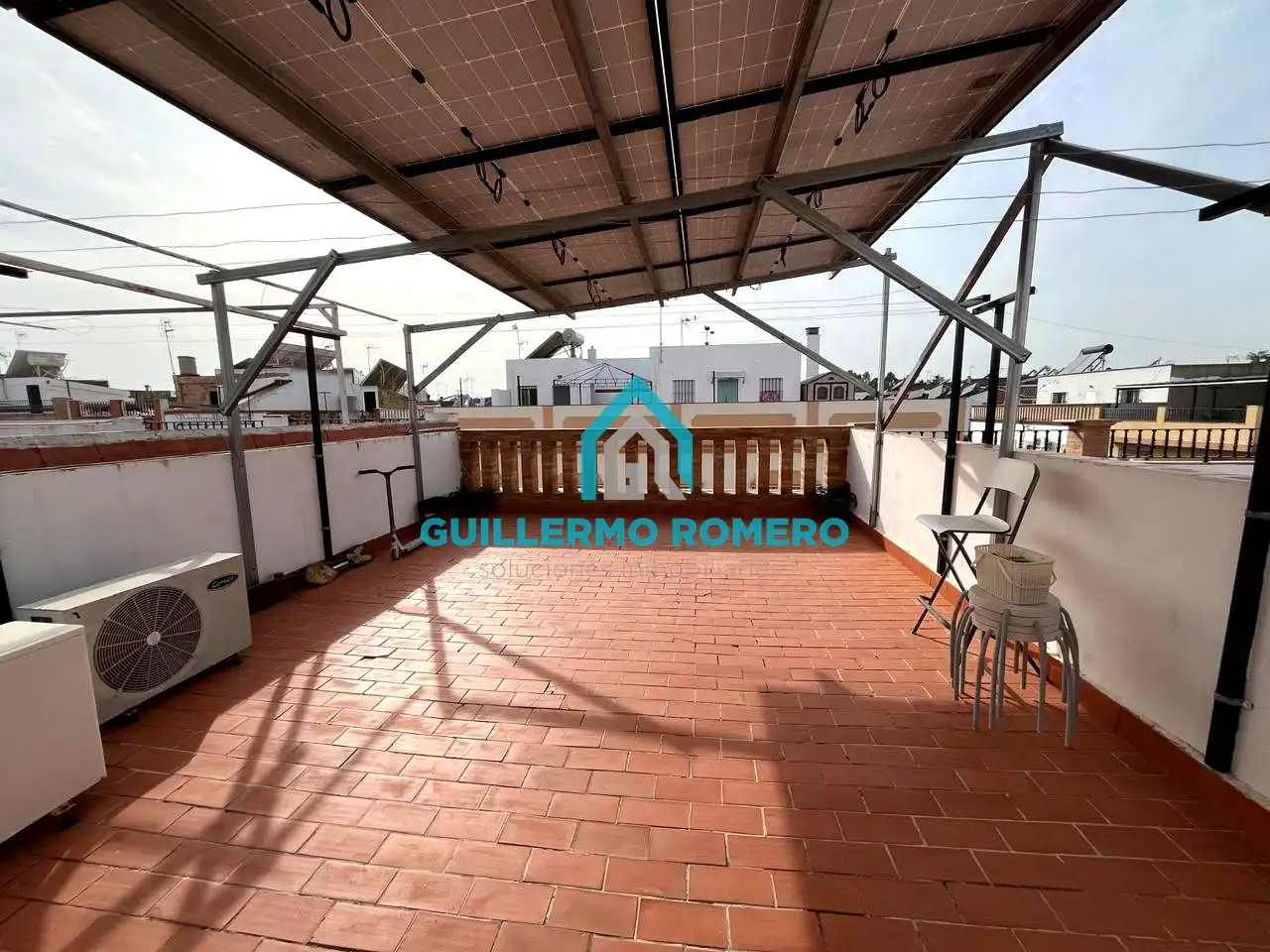 Terrace of Houses for sale in La Puebla del Río  with Air Conditioner