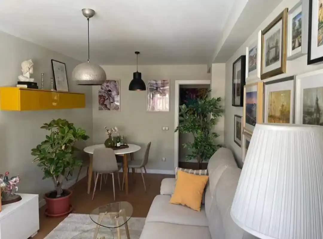 Living room of Flat for rent in  Sevilla Capital  with Air Conditioner and Terrace
