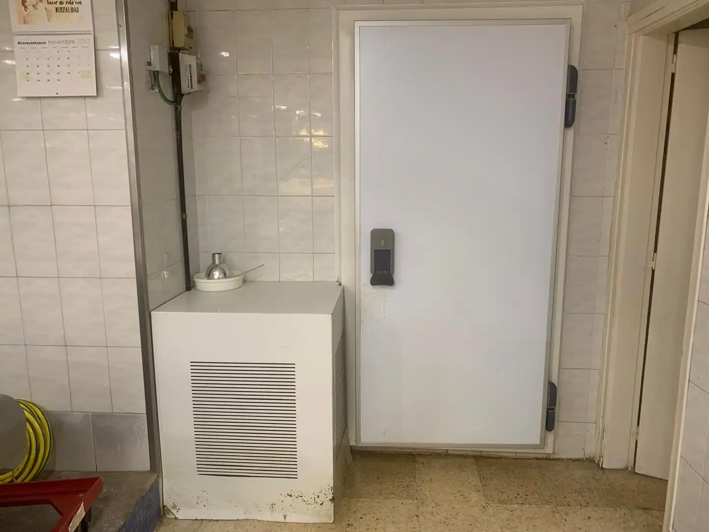 Badezimmer von Geschaftsraum zur Miete in Barcelona mit Klimaanlage