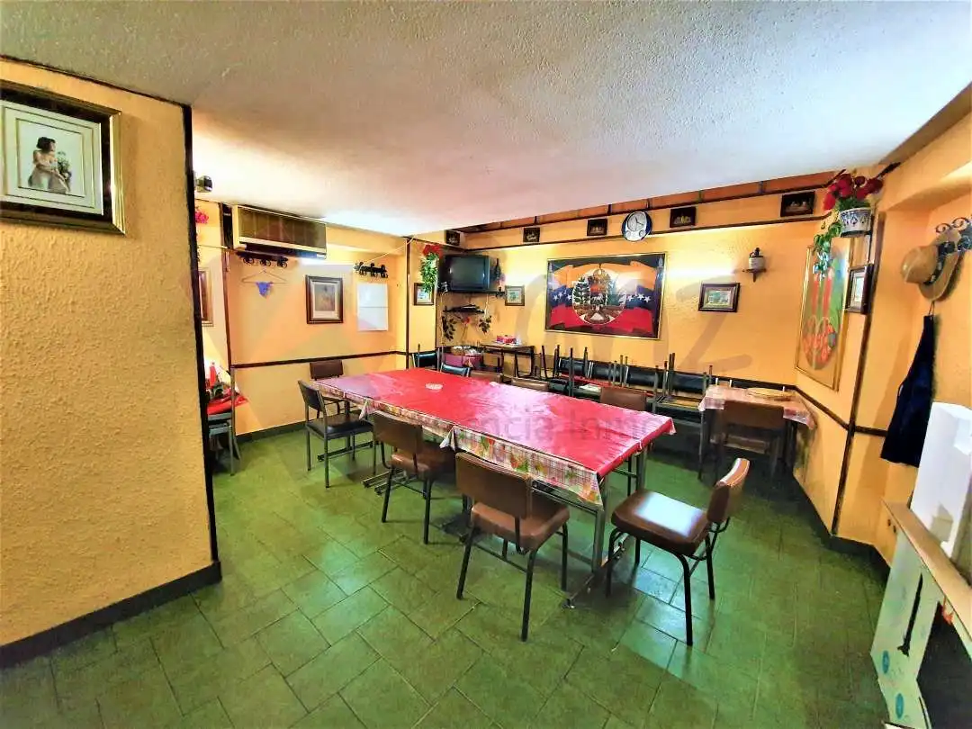 Local comercial en venta en Oeste, imagen 4