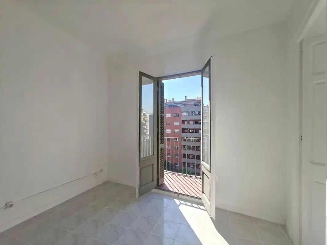 Piso con ascensor en venta en Gran Via de les Corts Catalanes, imagen 7