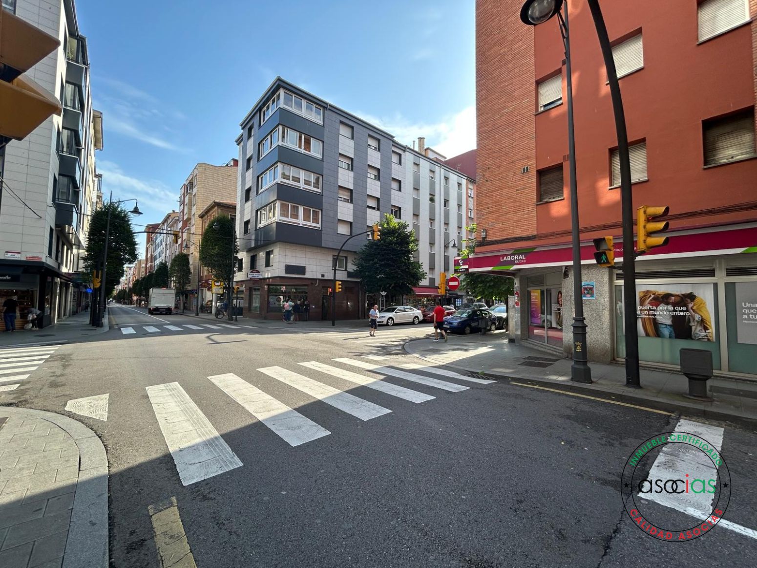 Vista exterior de Piso en venta en Gijón  con Balcón