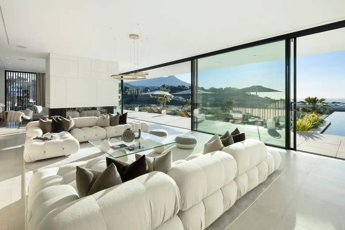 Villa con piscina in vendita a El Madroñal, imagen 4