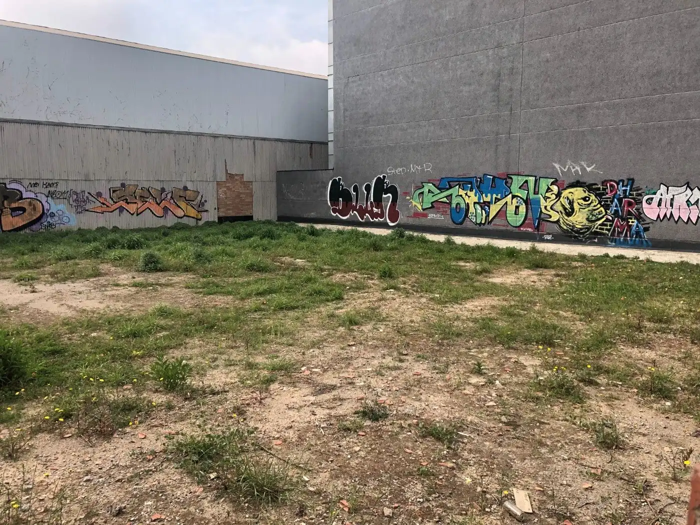 Fabrik Grundstücke zum Verkauf in Carrer d'Antonio de los Rios Rosas, Almeda - El Corte Inglés