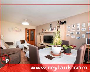 Living room of Flat for sale in San Fernando de Henares  with Air Conditioner