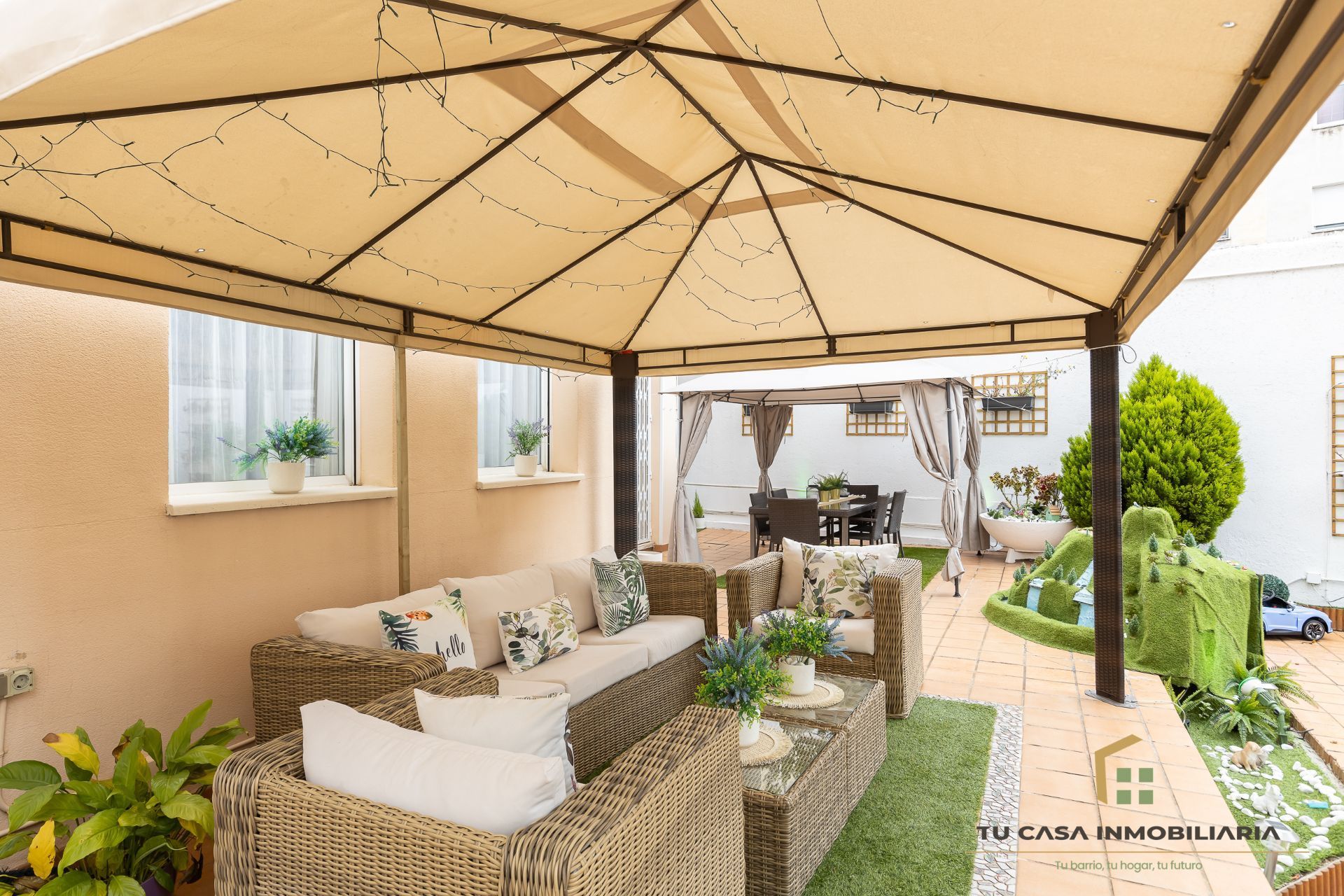 Terrace of Single-family semi-detached for sale in Badalona  with Air Conditioner, Heating and Private garden