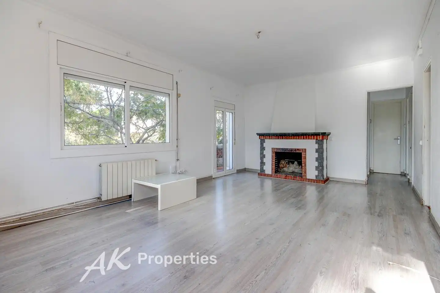 Sala de estar de Casa o chalet en venta en Castelldefels con Calefacción, Jardín privado y Terraza