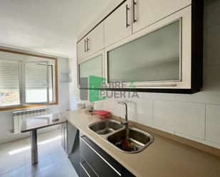 Kitchen of Flat for sale in San Cibrao das Viñas  with Heating and Storage room