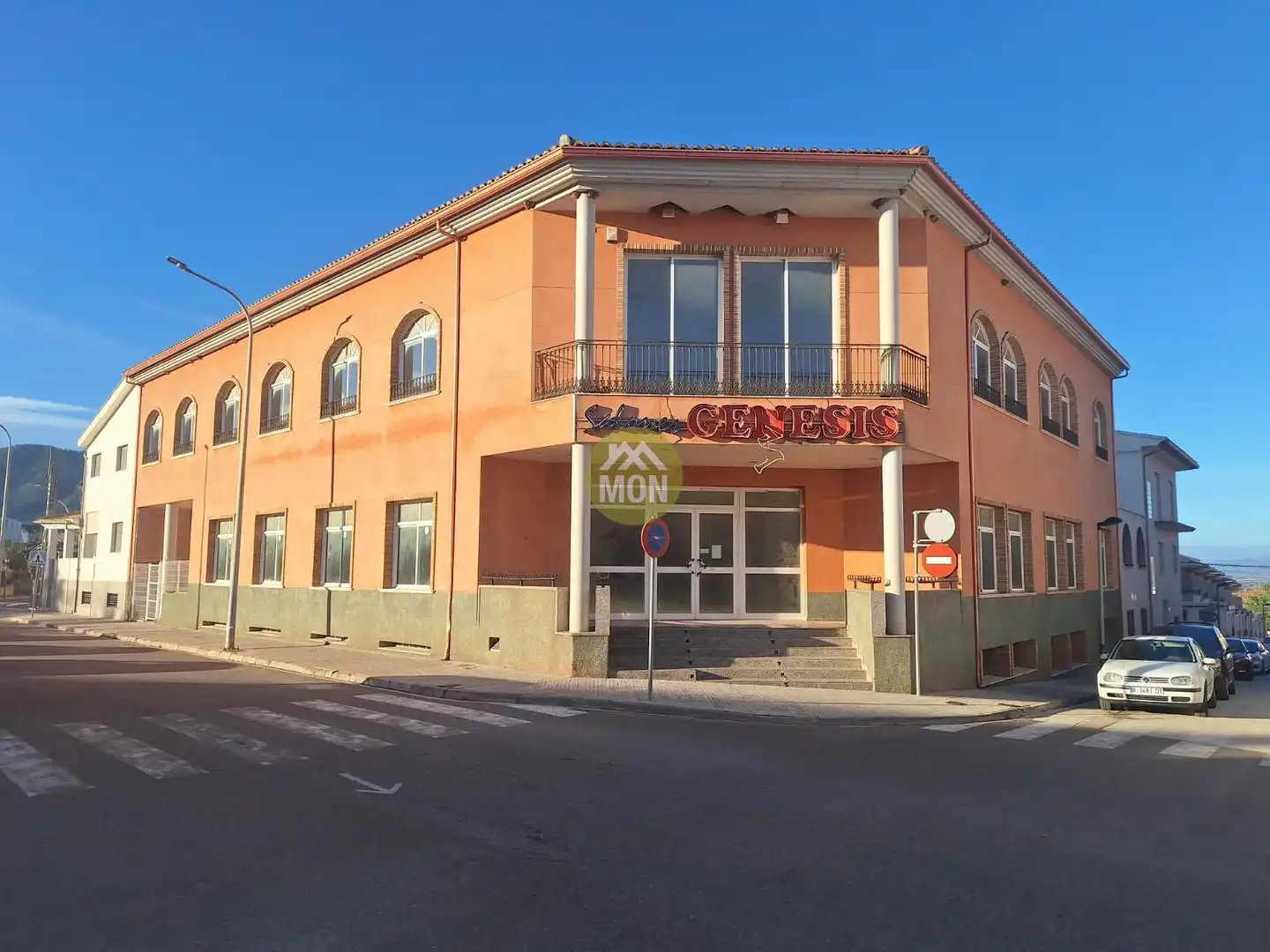 Edifici en venda a Castelló de Rugat