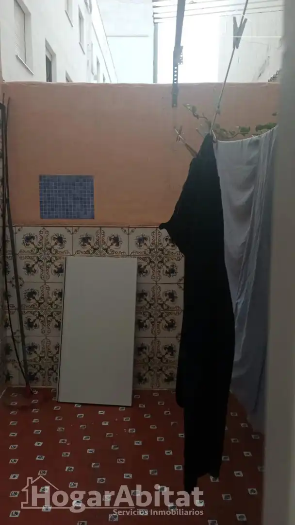 Baño de Piso en venta en Gandia con Terraza y Amueblado