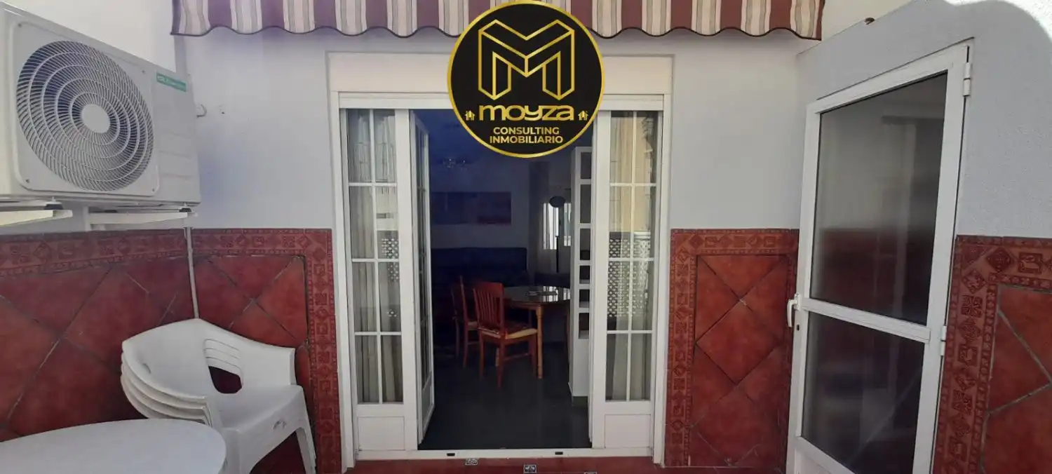 Ático de alquiler en Jaén con Aire acondicionado, Calefacción y Terraza