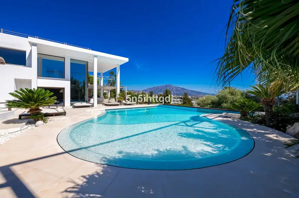 Chalet con piscina en venta en Benahavís pueblo, imagen 33