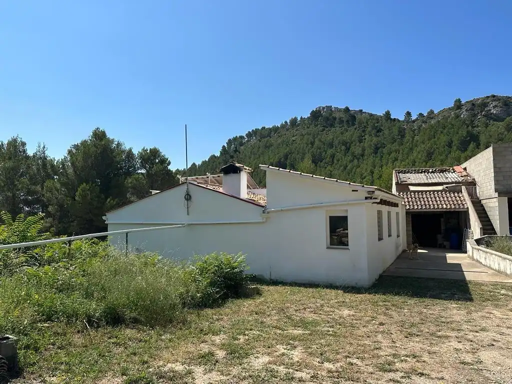 Casa amb jardí en venda a Confrides, imagen 23