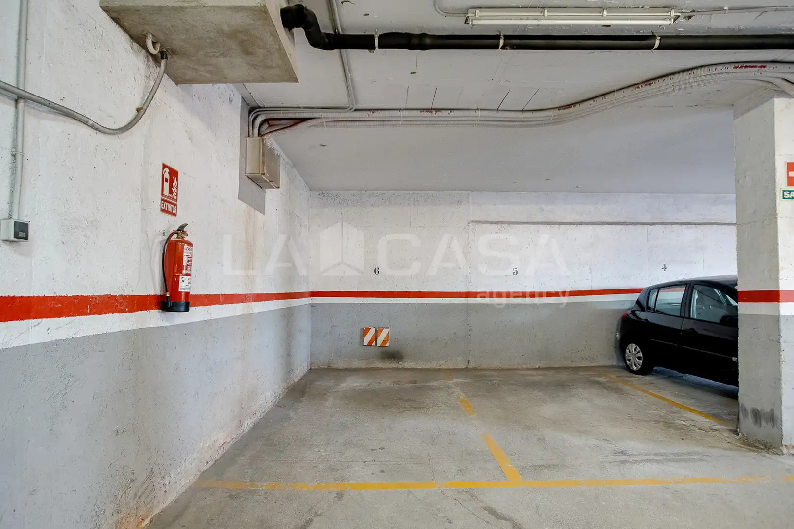 Piso en venta en Carrer de la Circumval-lació, Fondo