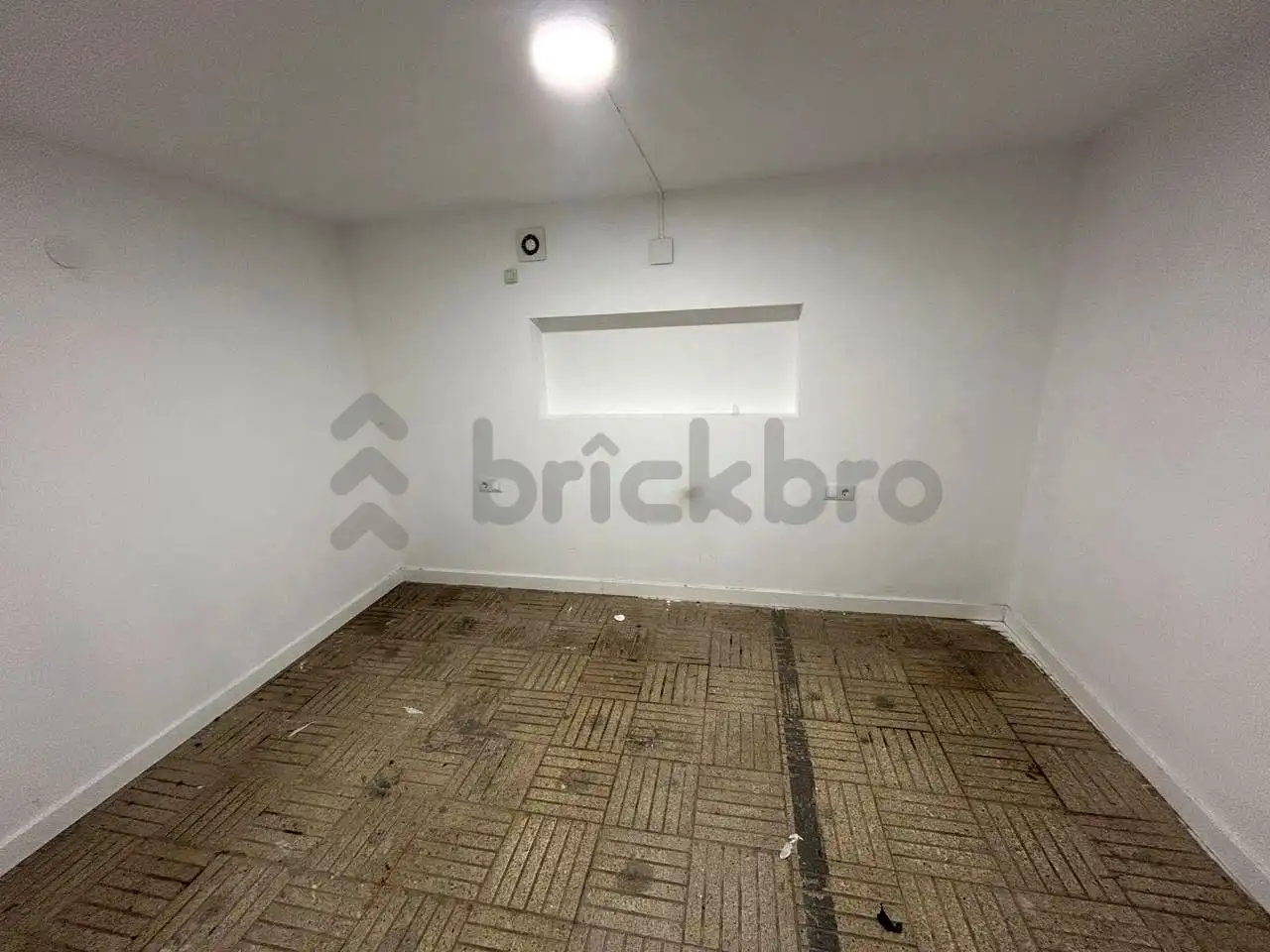 Business premises for sale in De La Manigua, imagen 19