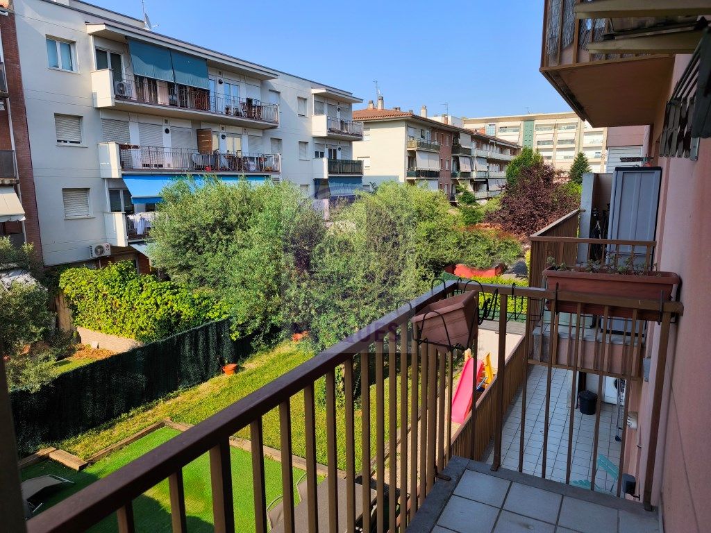Terraza de Piso en venta en Girona Capital con Aire acondicionado