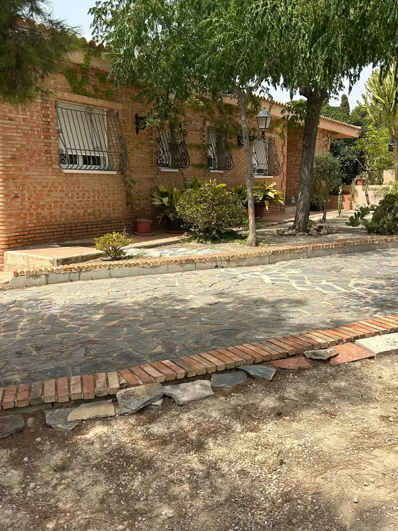Terrassa de Casa o xalet en venda en San Vicente del Raspeig / Sant Vicent del Raspeig amb Aire condicionat, Calefacció i Jardí privat