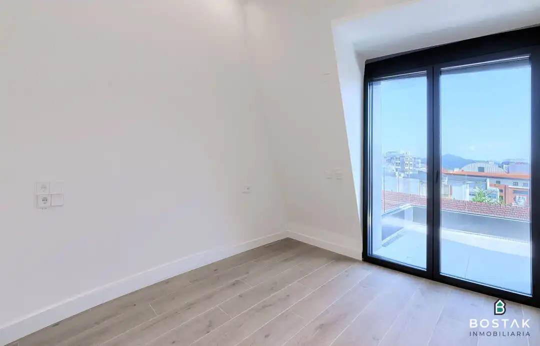 Terraza de Piso de alquiler en Bilbao  con Calefacción y Terraza