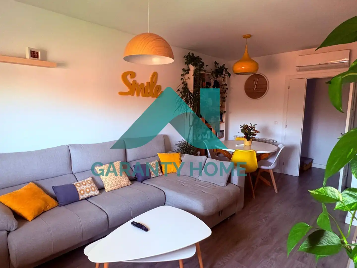 Living room of Flat for sale in Cáceres  with Air Conditioner, Heating and Terrace