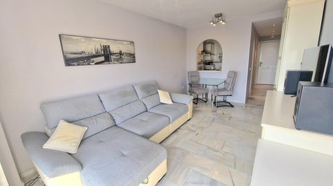 Foto 5 de Piso en venta en Calle Calle Geranios, 35, Las Flores, Mijas
