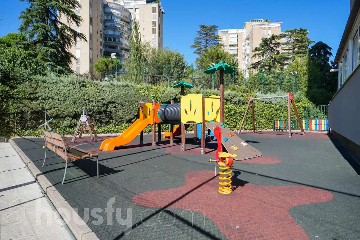 Pis amb piscina en venda a Calle Condado de Treviño ., imagen 59