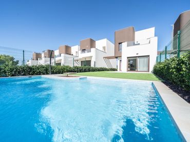 Casa con balcone in vendita a El Pinar de Campoverde