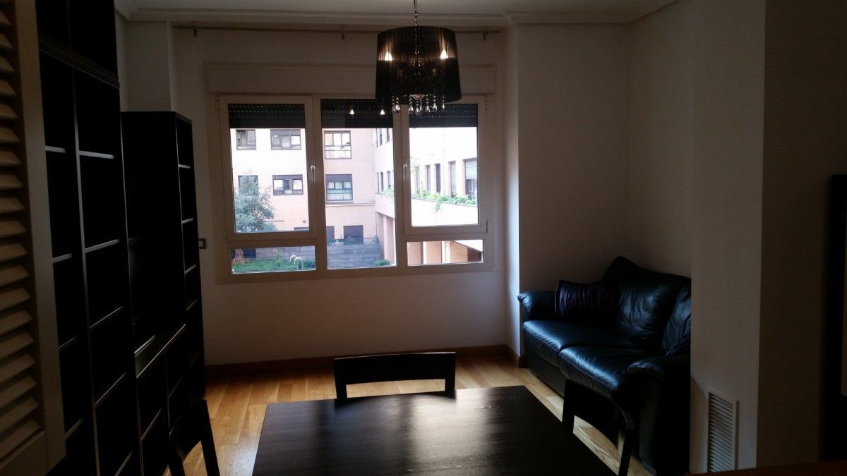 Pis de lloguer a Calle RODIO, 6