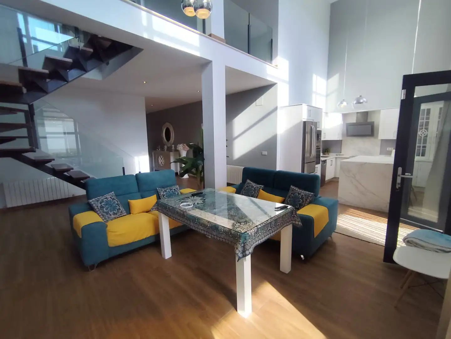 Living room of Houses for sale in Úbeda  with Air Conditioner, Heating and Parquet flooring