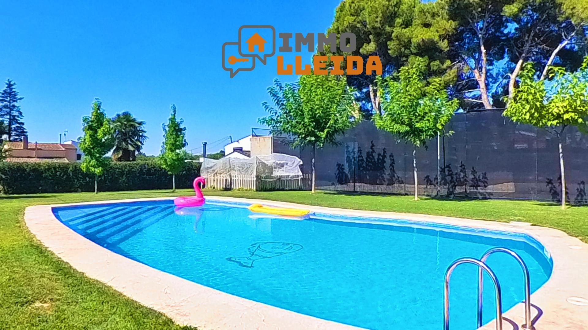 Swimming pool of Houses for sale in Rosselló  with Heating, Private garden and Terrace