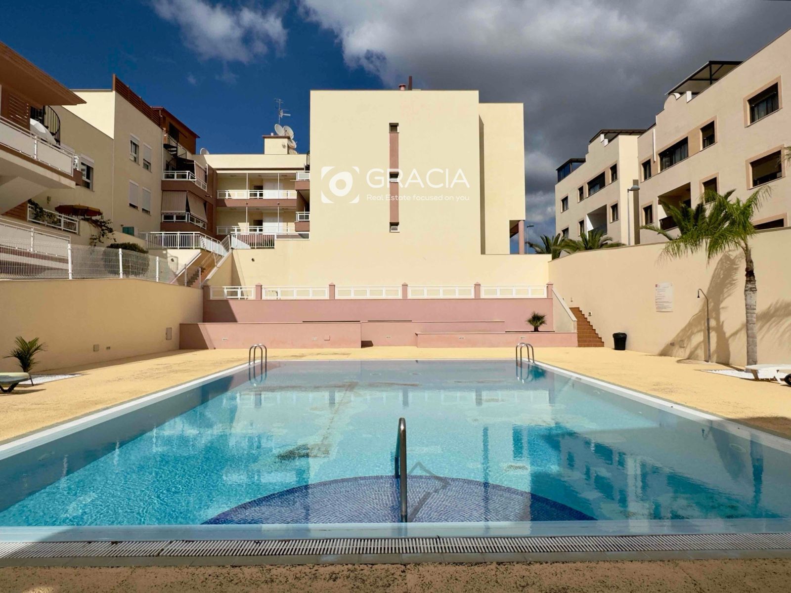 Piscina de Dúplex de lloguer en Arona amb Terrassa, Traster i Moblat