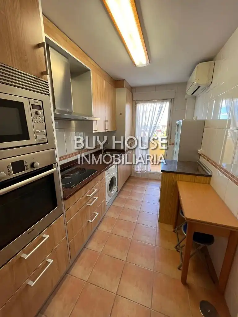 Penthouse with lift to rent in Parque Manuel de Vega - Carretera de Ugena, imagen 8