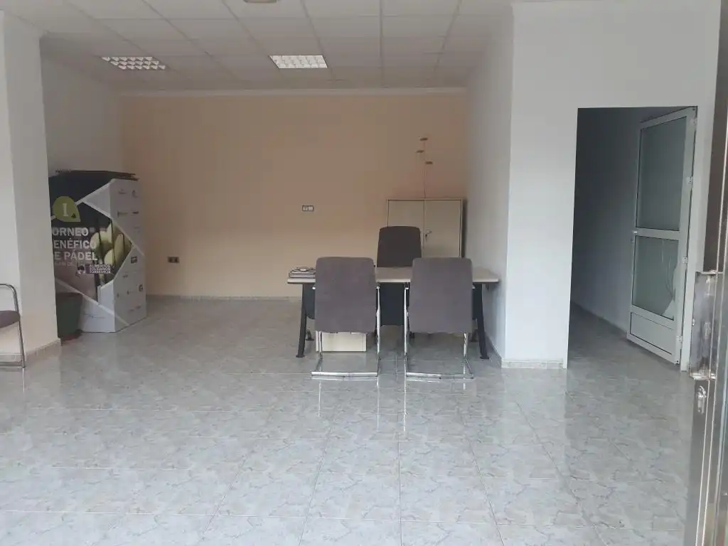 Gewerbefläche zum Verkauf in Calle Capitán García Gea, imagen 7