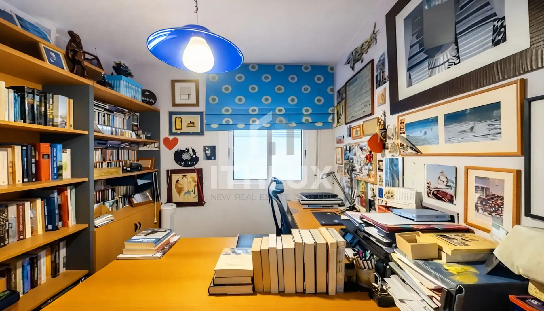 Bedroom of Flat for sale in Sevilla  with Air Conditioner and Terrace