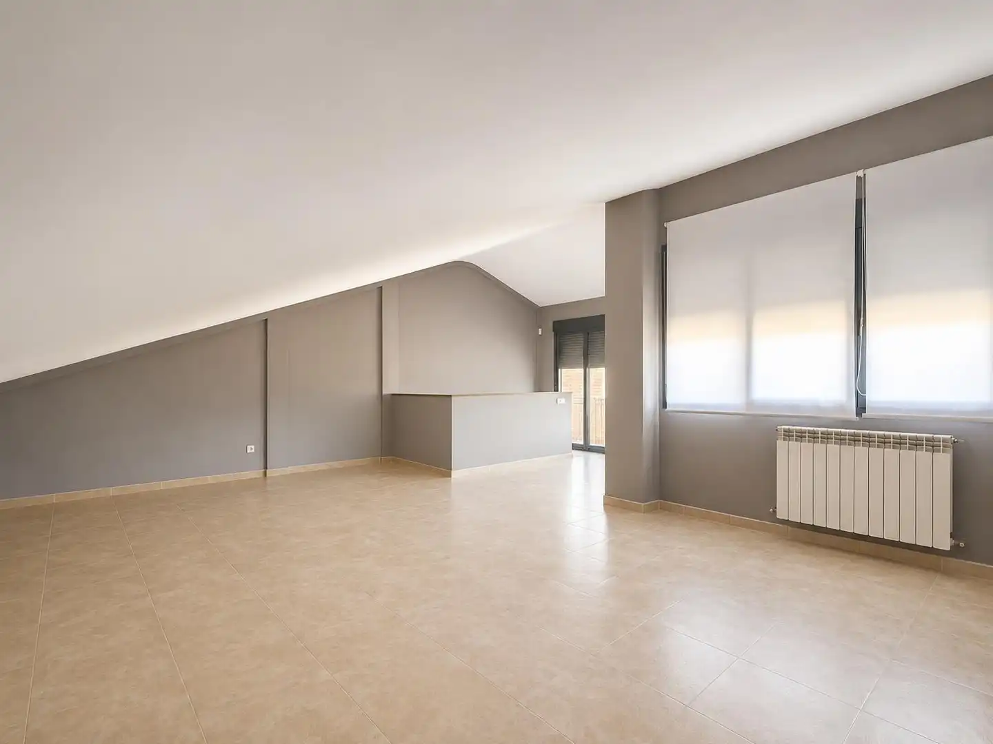Sala de estar de Casa o chalet en venta en Guadalajara con Calefacción, Terraza y Piscina