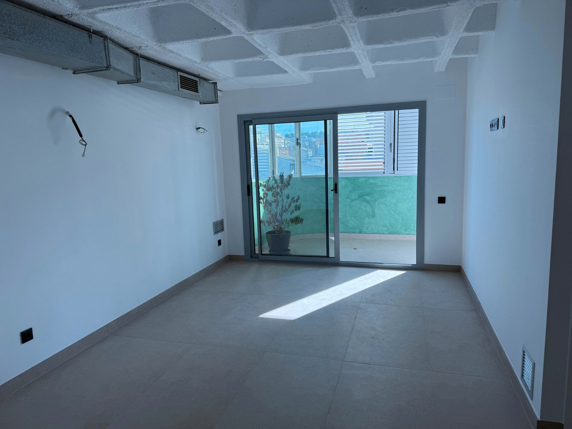 Flat for sale in Granollers  with Air Conditioner, Heating and Oven