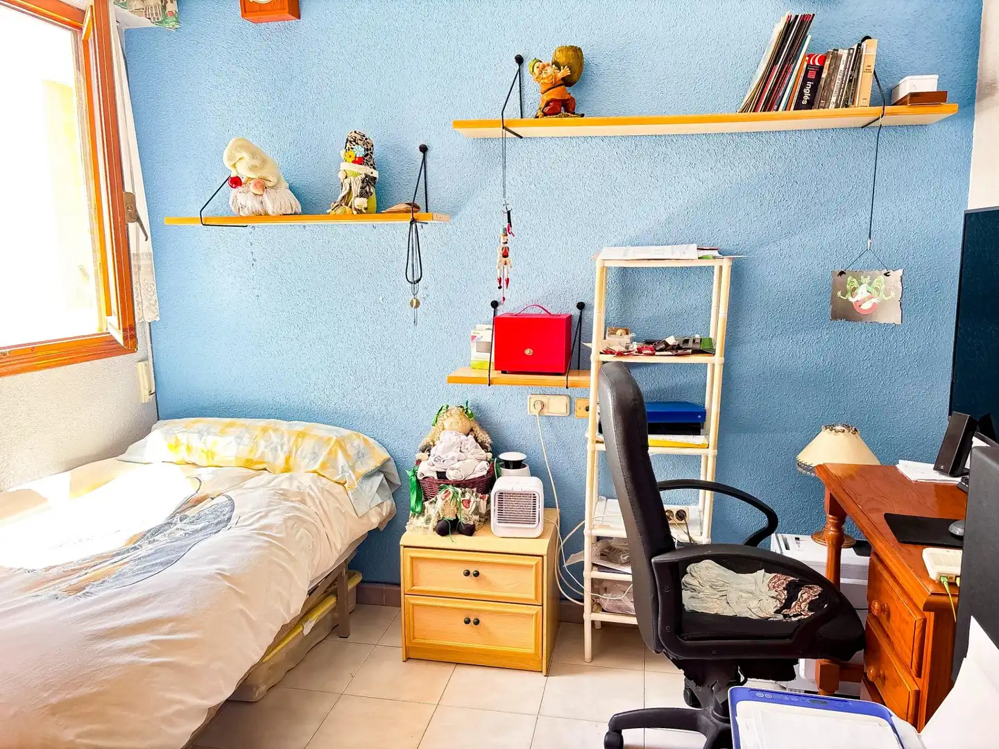 Habitación de Dúplex en venta en Torrevieja con Aire acondicionado, Terraza y Trastero