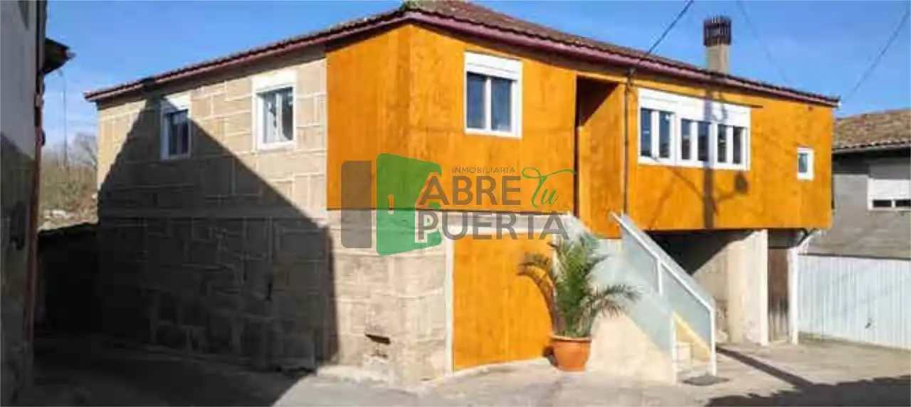 Chalet en venta en Nogueira de Ramuín