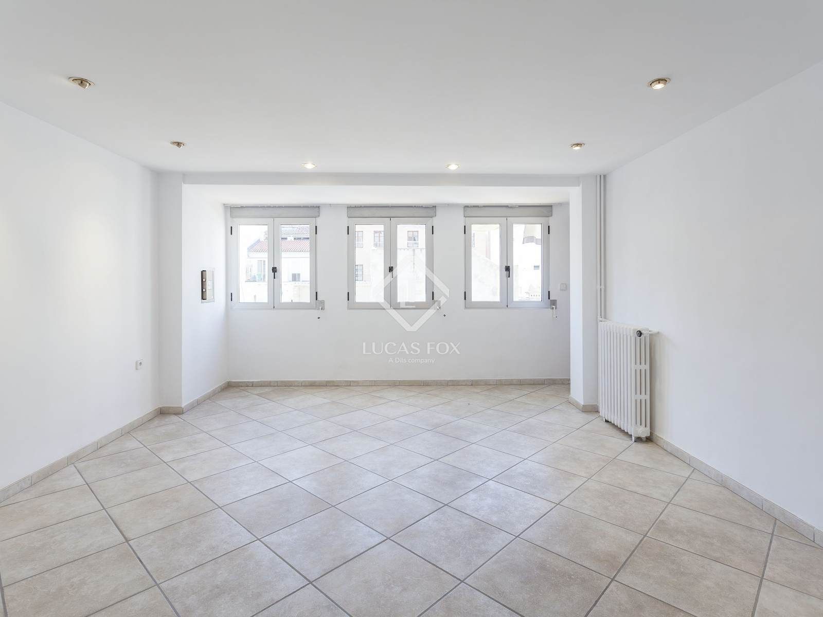 Wohnung miete in Valencia de Alcántara mit Heizung und Balkon