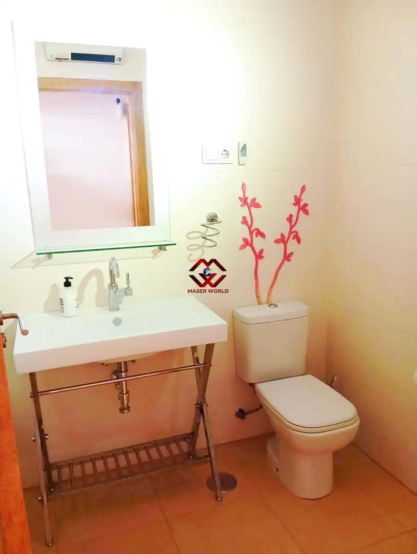 Baño de Ático en venta en Alhama de Murcia con Aire acondicionado, Terraza y Amueblado