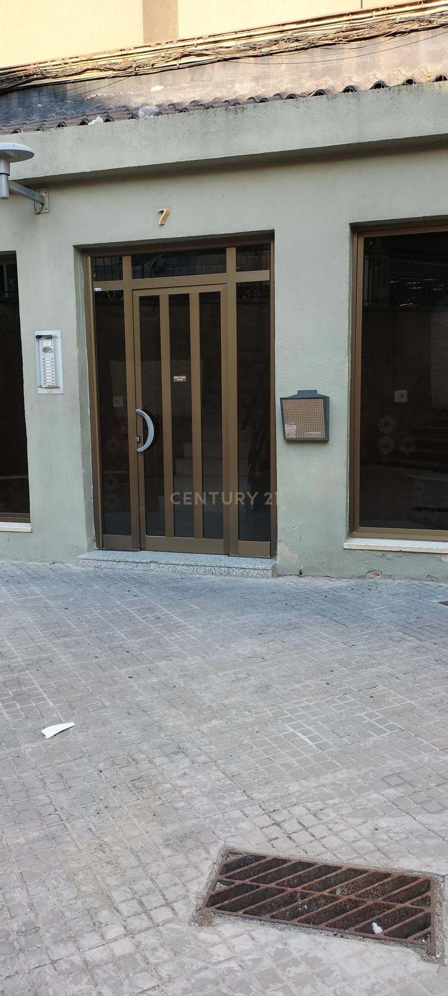 Exterior view of Building for sale in Sabadell