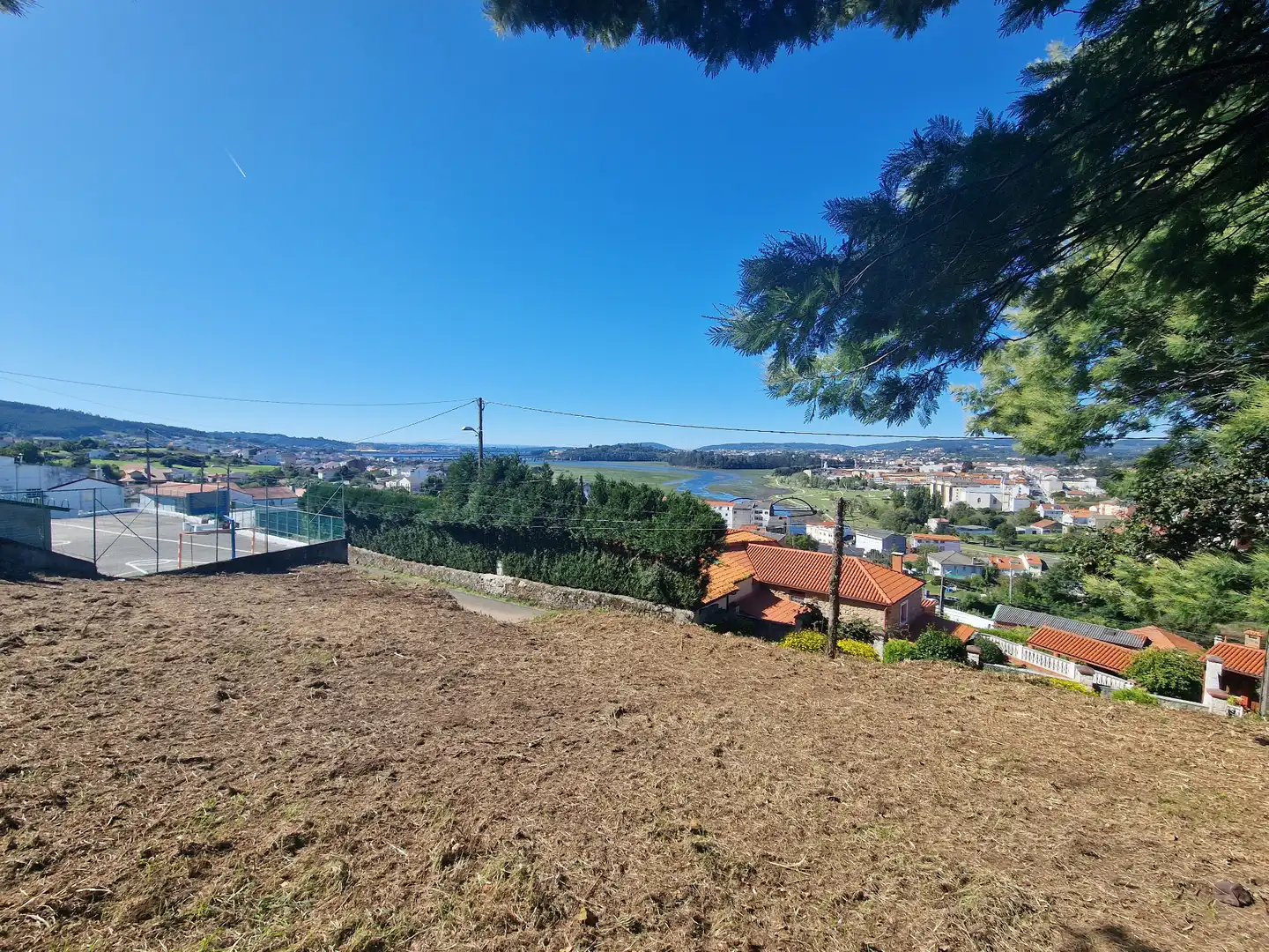 Terreno residencial en venta en Santo Antonio 21