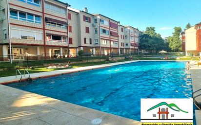 Swimming pool of Flat for sale in Hoyo de Manzanares  with Storage room, Furnished and Community pool
