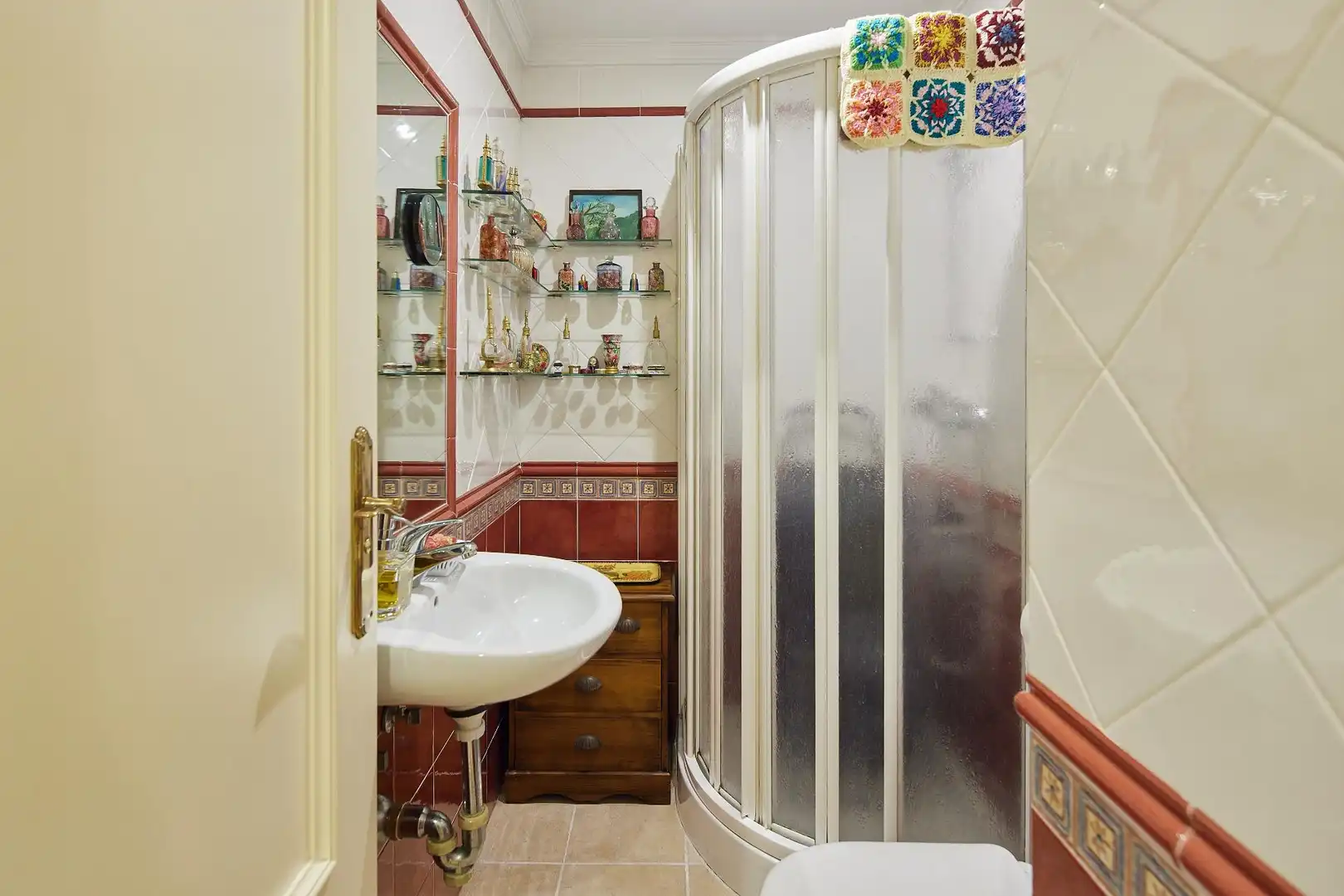 Baño de Piso en venta en Cádiz con Aire acondicionado