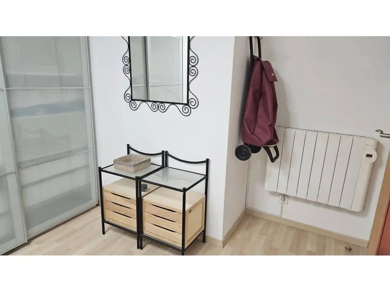 Dormitori de Pis de lloguer en Cubelles amb Calefacció, Parquet i Terrassa