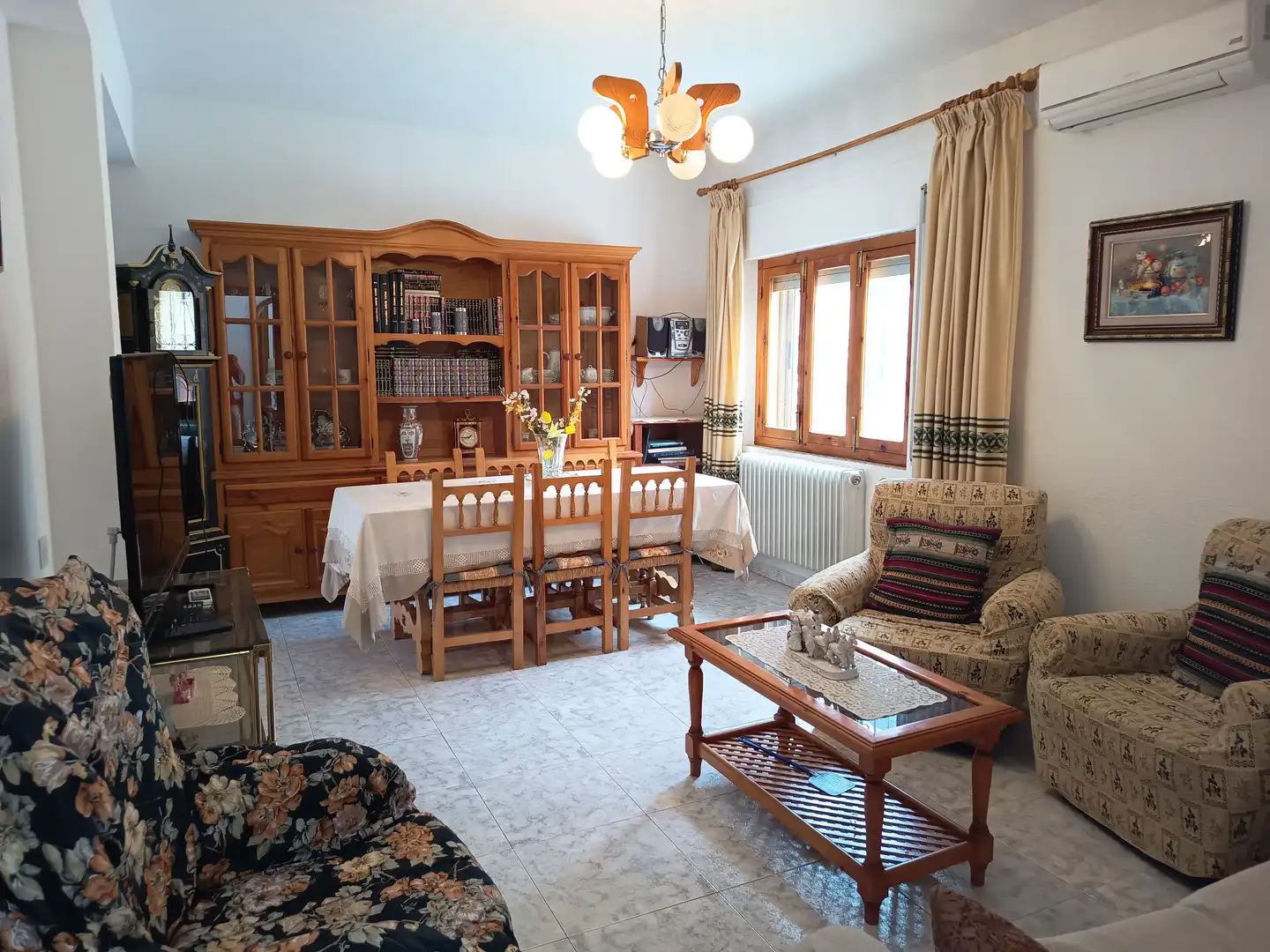 Sala de estar de Casa o chalet en venta en Baza con Aire acondicionado, Calefacción y Terraza