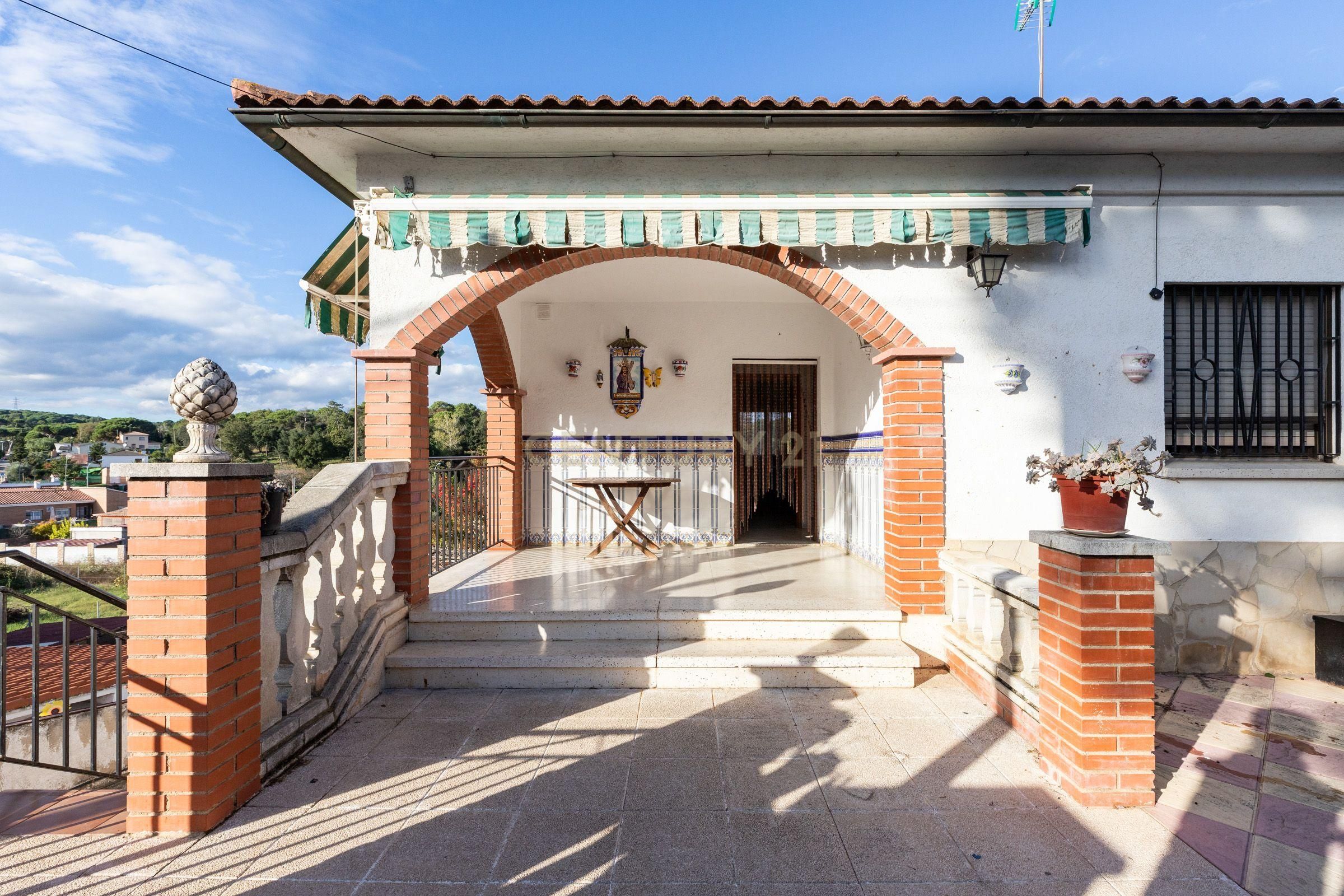 Exterior view of House or chalet for sale in Tordera  with Private garden, Storage room and Balcony