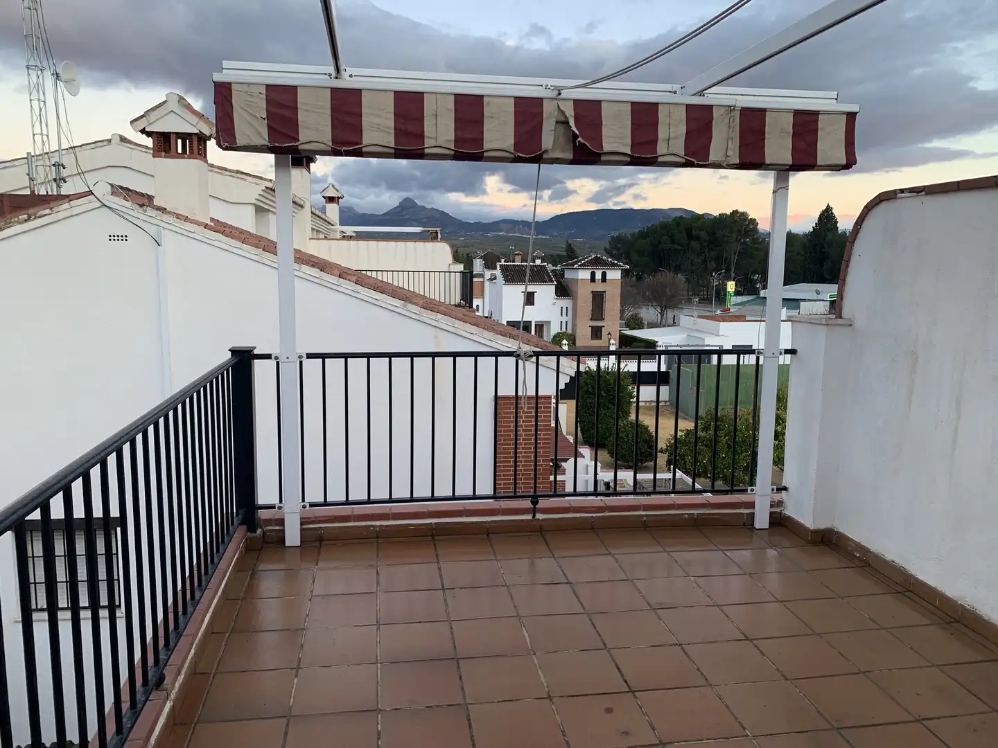 Casa adosada en venda a Ur Los Llanos, Atarfe